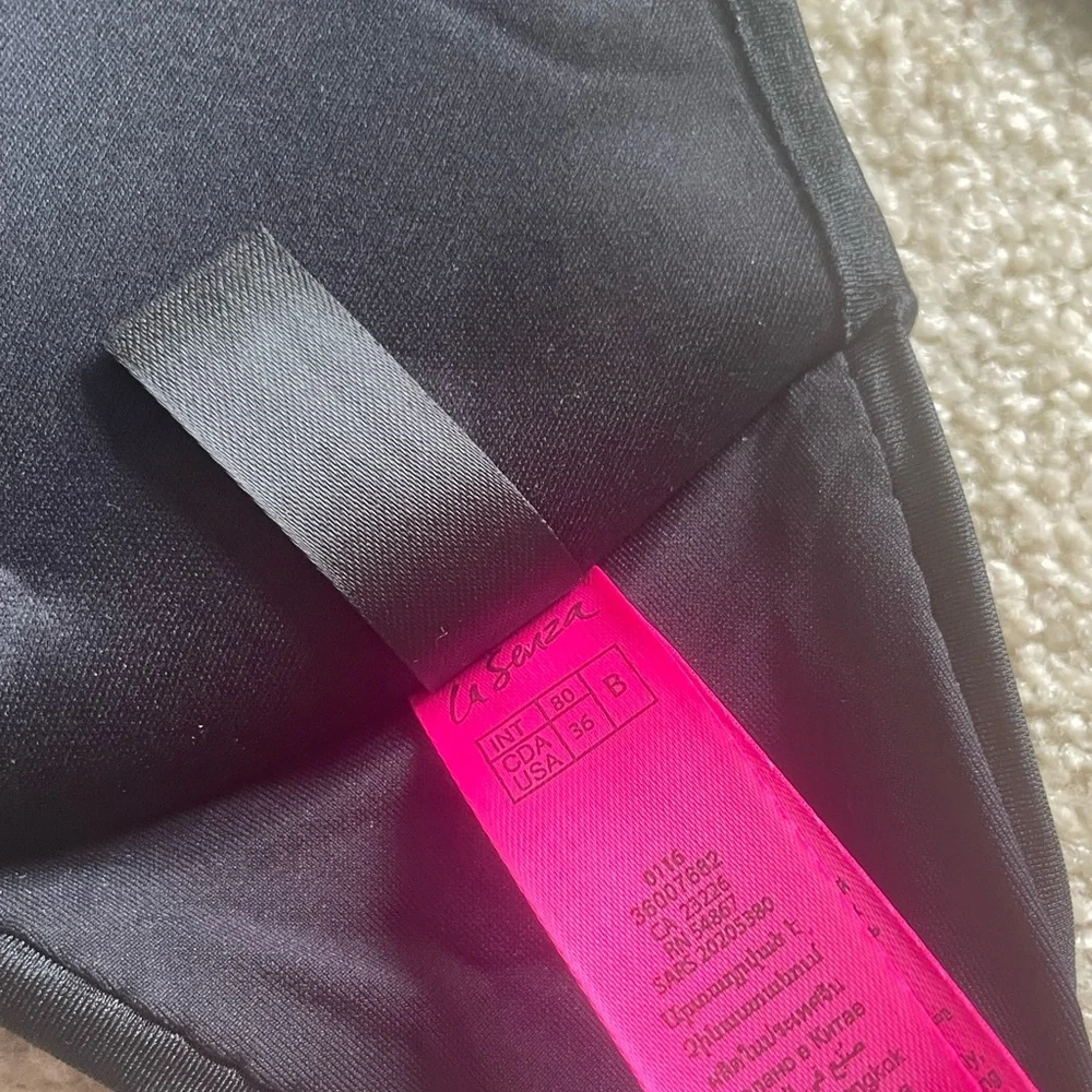 La SENZA Charcoal and Black Bra - Picture 3 of 5